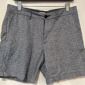 MEN’S BAXTER FIT 100% LINEN SHORTS. ABOVE THE KNEE FIT SIZE 30